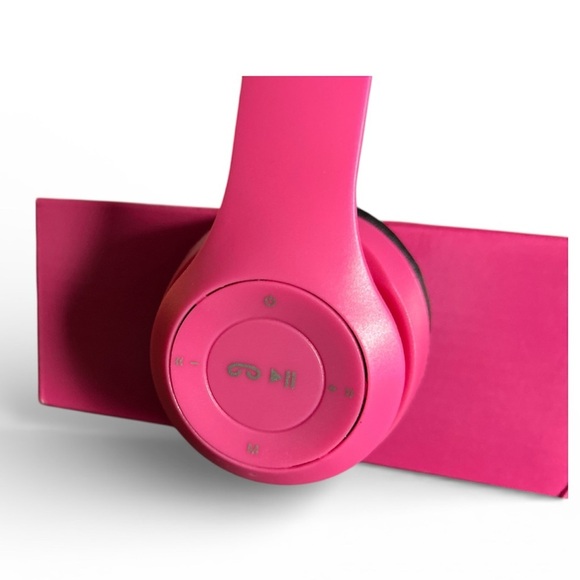 🐰EASTER BASKET ALERT🐰 GEMS Pink Wireless Headphones - Picture 3 of 4